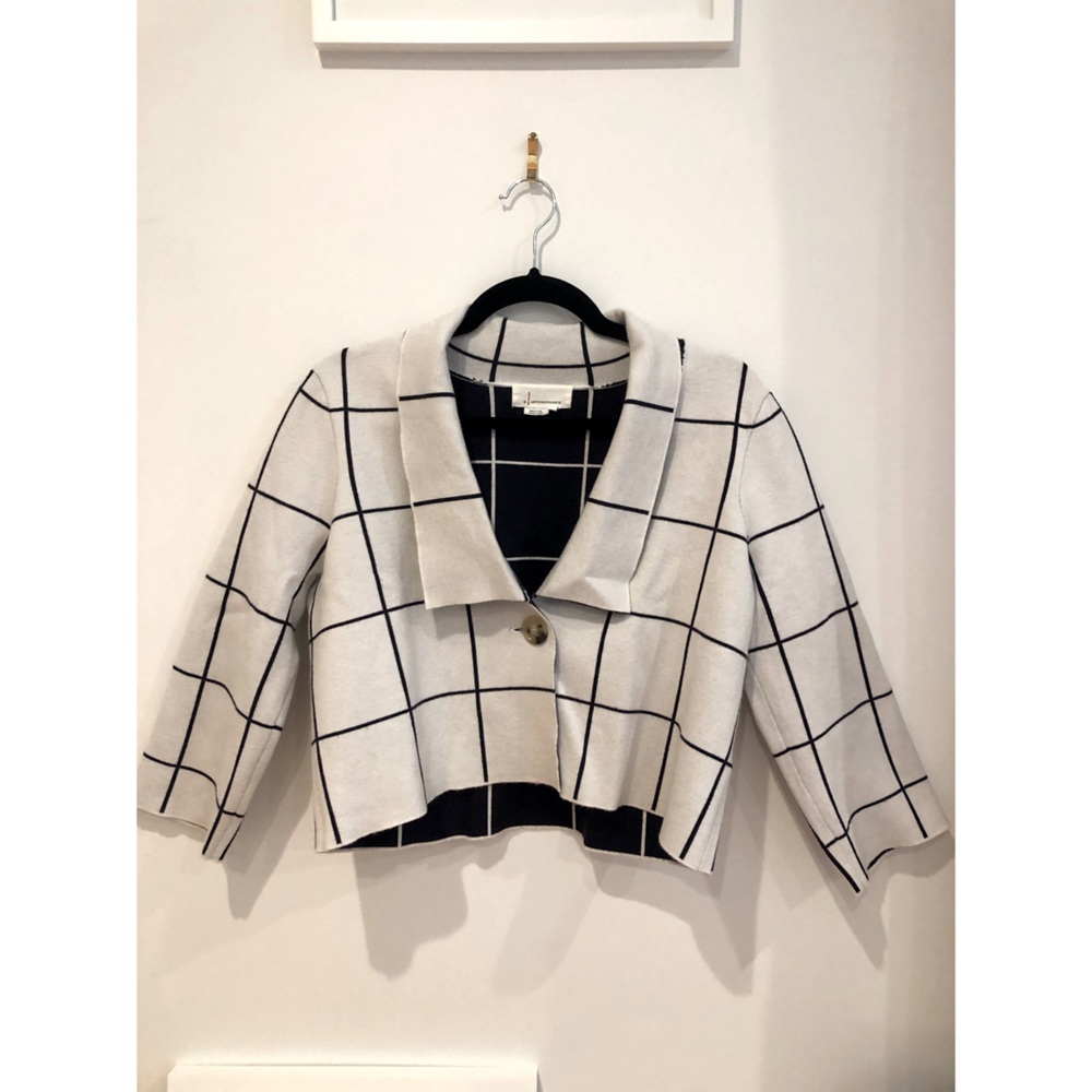 Anthropologie turtle button cropped coat